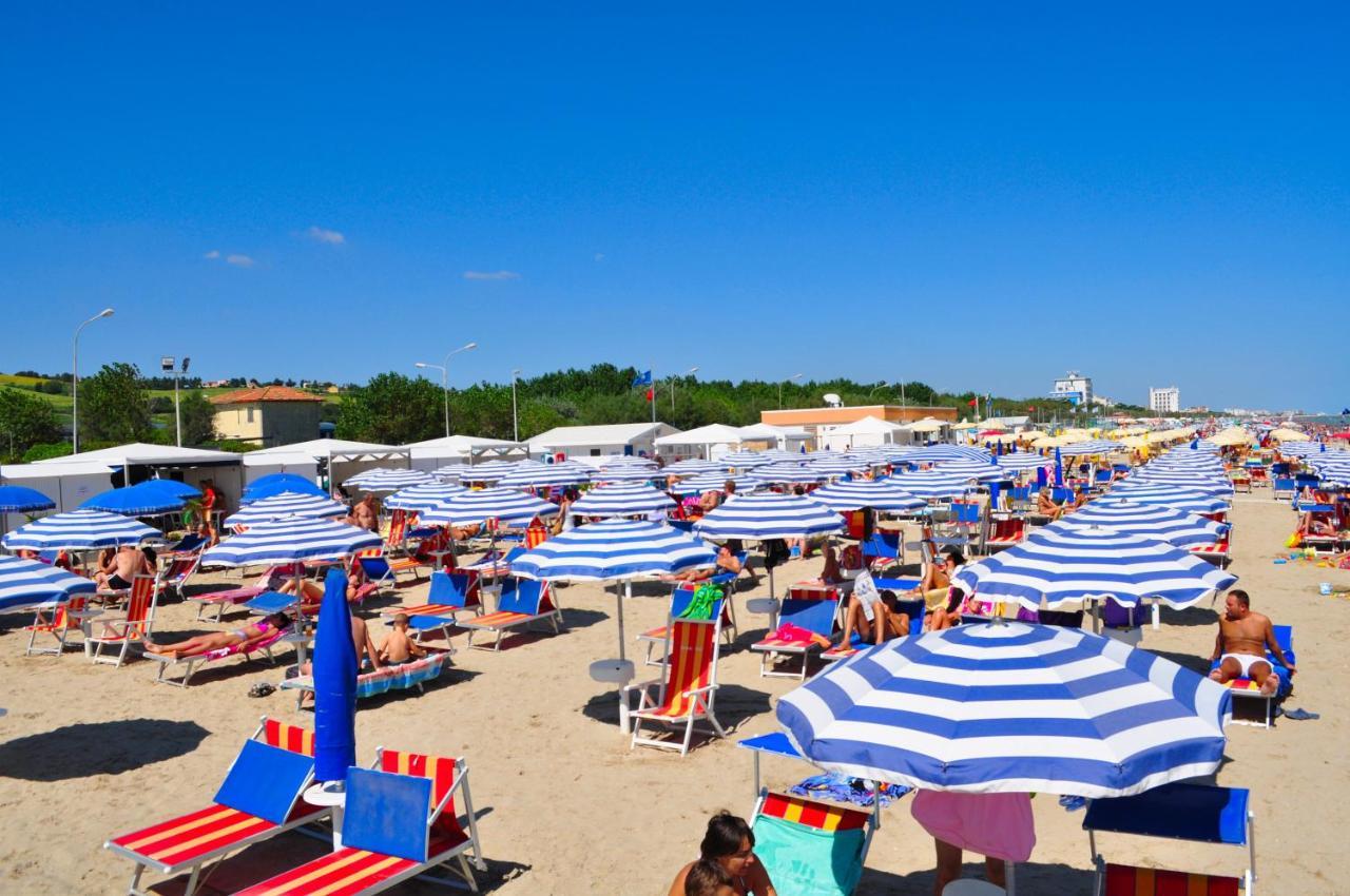 Camping Blu Fantasy Senigallia Dış mekan fotoğraf